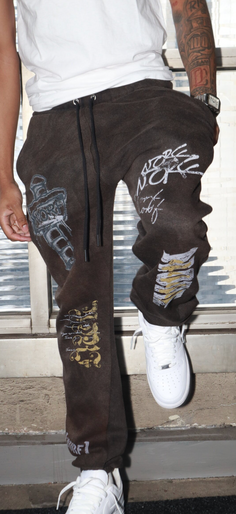 NORF POLE SWEATS